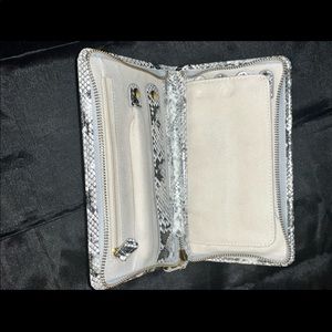 Traveling Jewelry Zipper Case